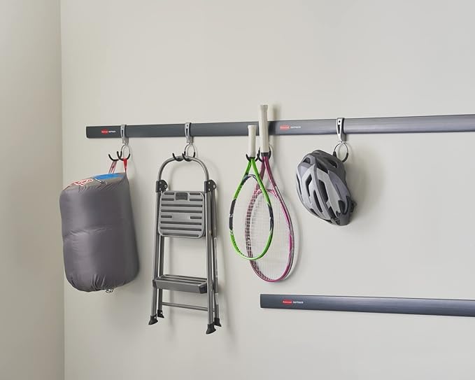 Rubbermaid FastTrack Compact Hook for Garage Organization, Soft Grip, Ideal For Cords/Ropes/Small Hoses/Camping Chairs