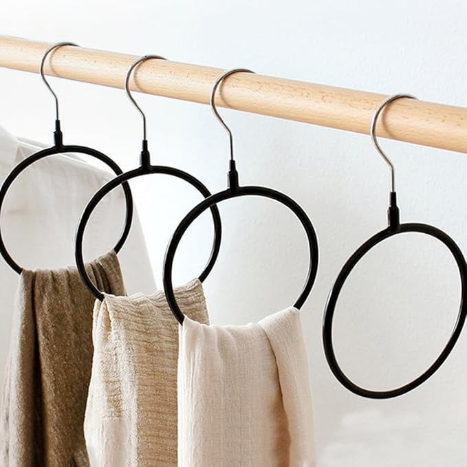 PRETYZOOM 8pcs Metal Scarf Hanger Organizer Rings with Plastic Coating, Black and White Small Size Hooks for Closet Scarf Storage, Space-Saving Accessory Organizer for Shawls, Neckties,