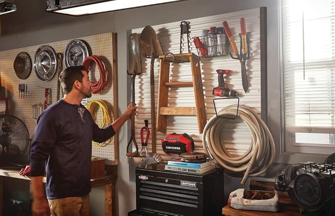 CRAFTSMAN Versatrack Garage Storage System, Storage Rail with 20 Piece Set Mounting Accessories (CMST22000)
