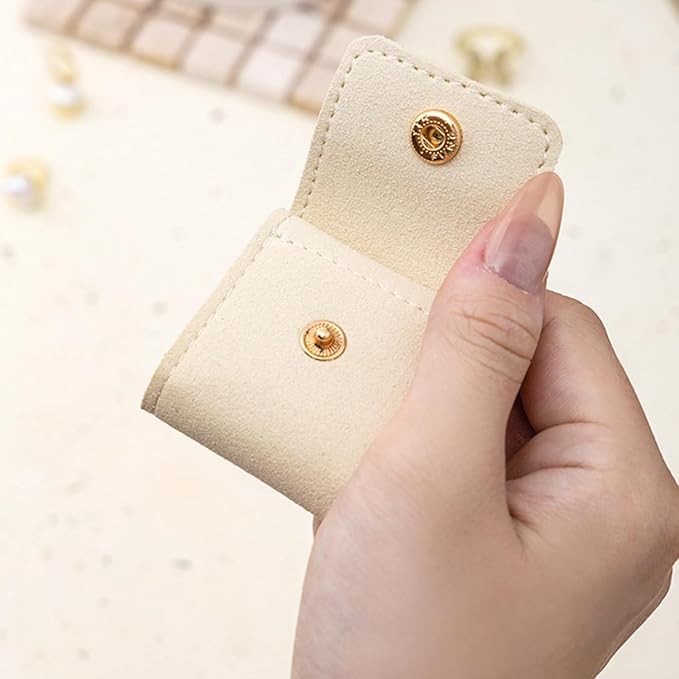 Mini Travel Jewelry Bag, Mini Jewelry Travel Pouch, Small Portable Foldable Multi-compartment Velvet Jewelry Travel Organizer with Buckle for Rings, Necklaces, Earrings, Trinkets(Beige)