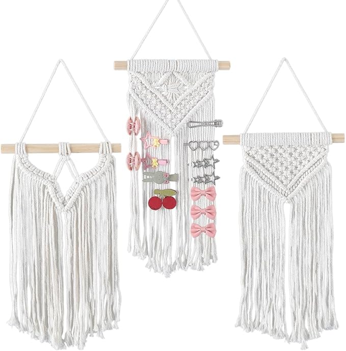 AHANDMAKER 3Pcs Macrame Hair Bow Holder Boho Wall Hair Clips Hanger Headband Storage Organizer Hanging Hairs Bow Organizer Tassels Bows Organizer Wall Hanging Decoration for Bedroom Living Room