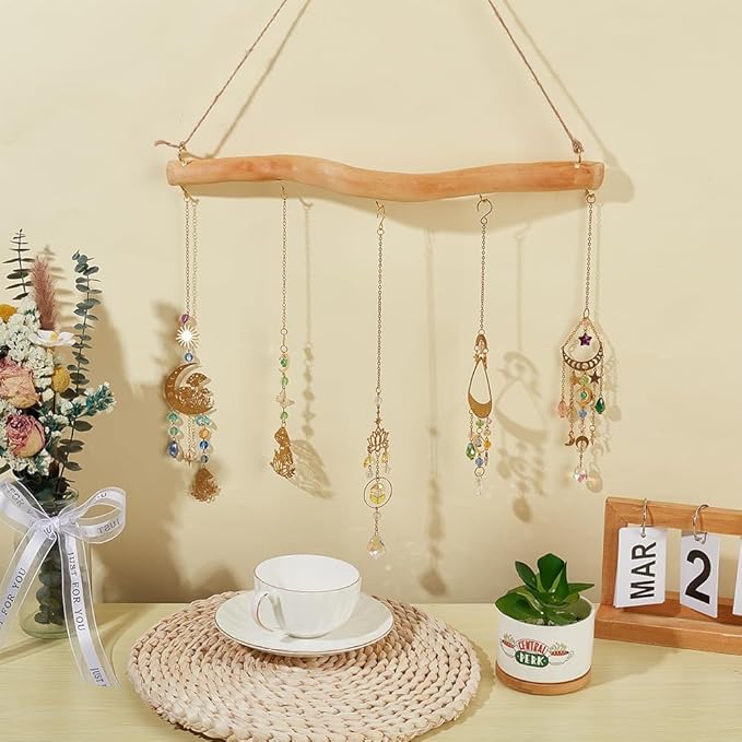 15 Inch 5 Hook Driftwood Wall Hanging Wall Mounted Jewelry Holder Natural Branch with Twine Rope Farmhouse Vintage Drift Wood Pieces Easy to Use Necklace Mount Hanger for Dried Flowers Crafts