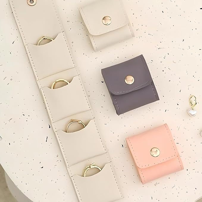Mini Travel Jewelry Bag, Mini Jewelry Travel Pouch, Small Portable Foldable Multi-compartment Velvet Jewelry Travel Organizer with Buckle for Rings, Necklaces, Earrings, Trinkets(Beige)