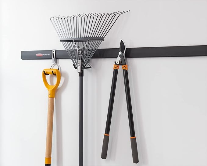 Rubbermaid FastTrack Compact Hook for Garage Organization, Soft Grip, Ideal For Cords/Ropes/Small Hoses/Camping Chairs