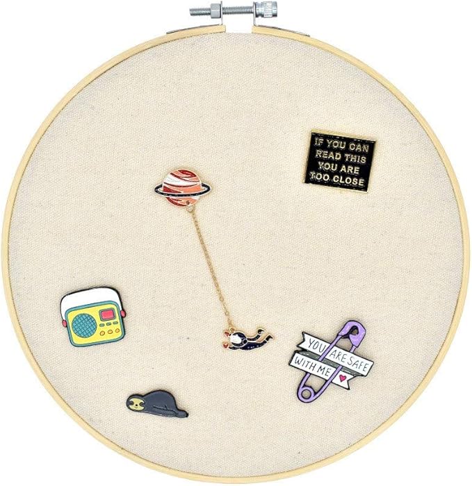 REOVE Wall Hanging Pin Collection Display Stand Enamel Pin Display Holder Display Board, Canvas Leather Embroidery Hoop for Display Pins Buttons Wall Decoration