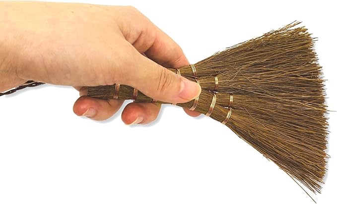 KAKURI Bonsai Broom Brush Large 6.3" Professional Gentle Big Broom, Japanese Bonsai Tool