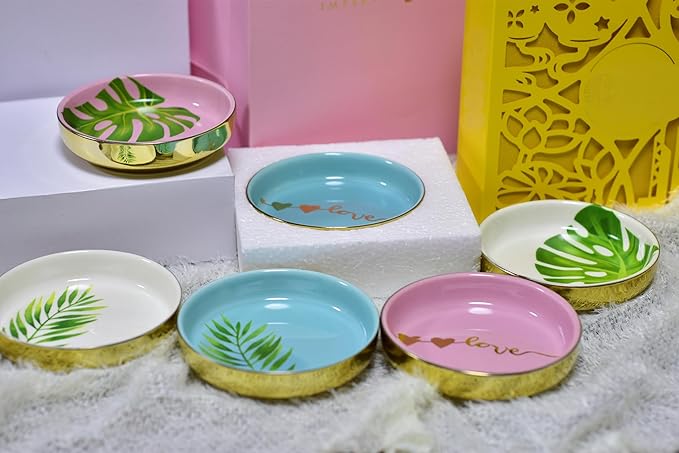 Tropical Style Rings Holder for Jewelry, Natural Colorful Glaze And Printed By Boutique Signature, In All Occasion To Be Prefect Gift And Use