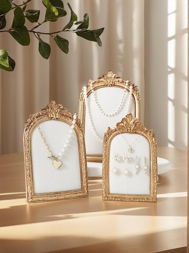Vintage Frame Jewelry Stand, Gold Resin Photo Frame Earring Necklace Ring Organizer for Woman Engagement Wedding Collectibles (Large)