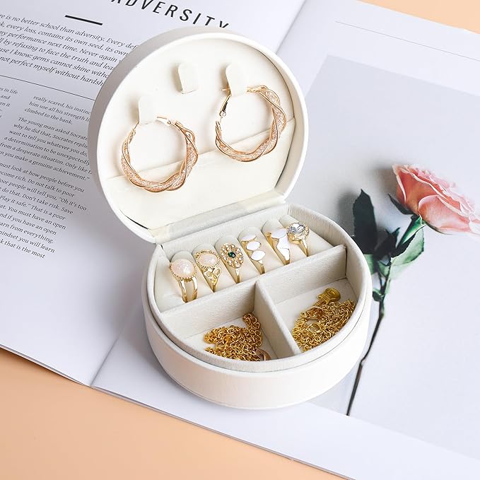 SIBAO 8 Pcs Leather Travel Jewelry Case,Small Portable Jewelry Organizer Box with handle, Gift for Necklace,Bracelet,Earrings,Earrings
